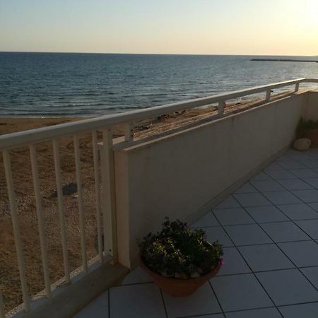 Terrazzo Sul Mare Apartment Donnalucata  Bagian luar foto